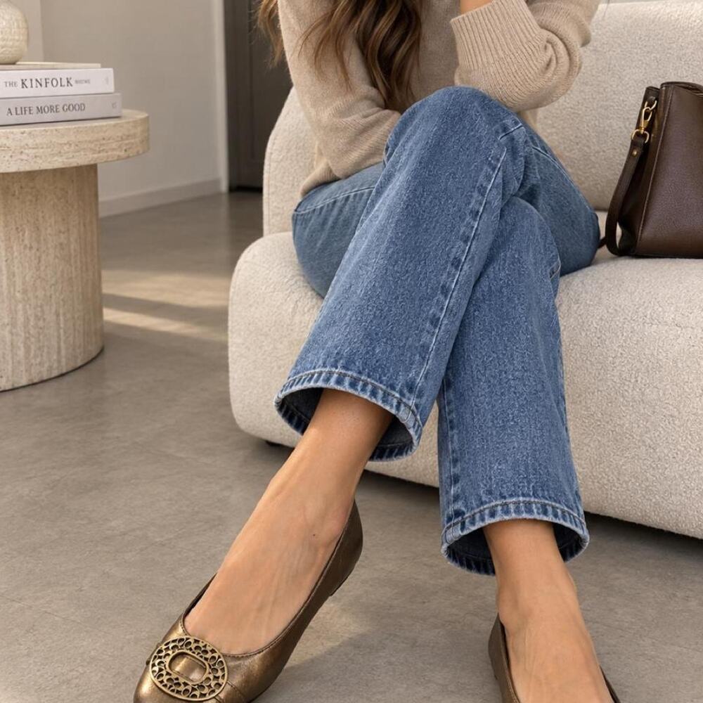 Vintage coach gold ballet flats